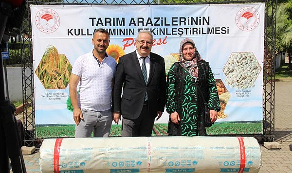 Samsun’da 50 Üreticiye Sera Örtüsü Desteği