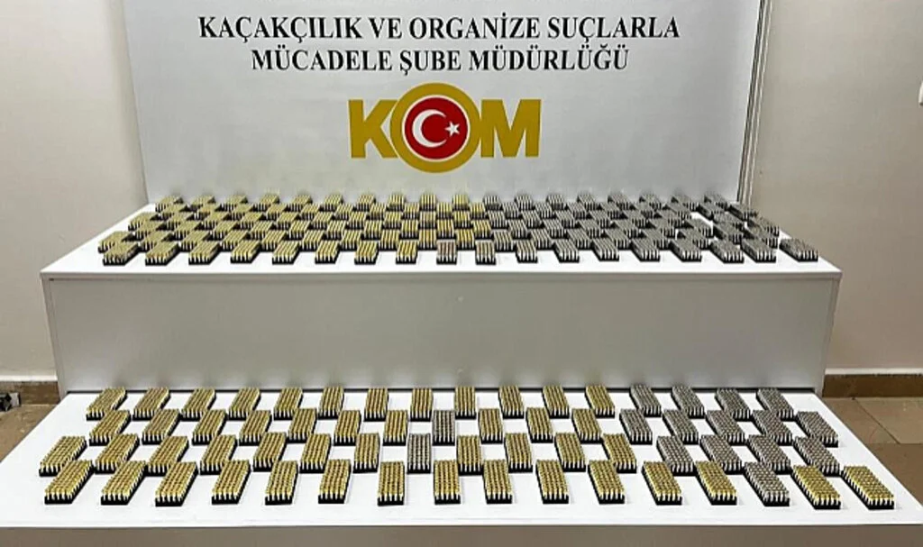 Samsun’da Av Bayiinde 8.500 Fişek Ele Geçirildi