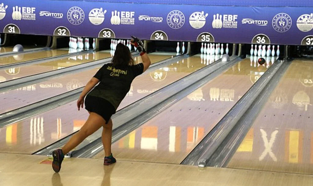 Samsun’da Bowling Şampiyonası Tüm Hızıyla Devam Ediyor