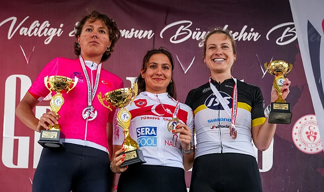  Samsun’da Pedallar 19 Mayıs Ruhu İçin Döndü