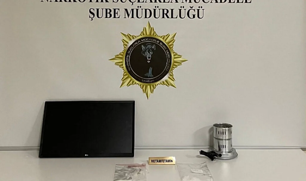Samsun'da Valizdeki Isıtıcı ve Monitörden Uyuşturucu Çıktı