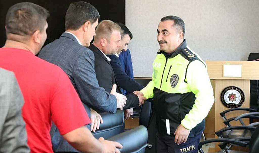 Samsun Emniyetinden Güvenli Mahalleler İçin Muhtarlarla İş Birliği