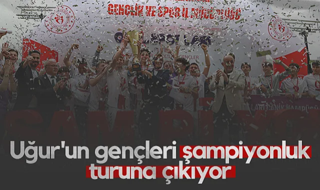 Samsun Uğur Okulları'nın Gençleri Şampiyonluk Turuna Çıkıyor