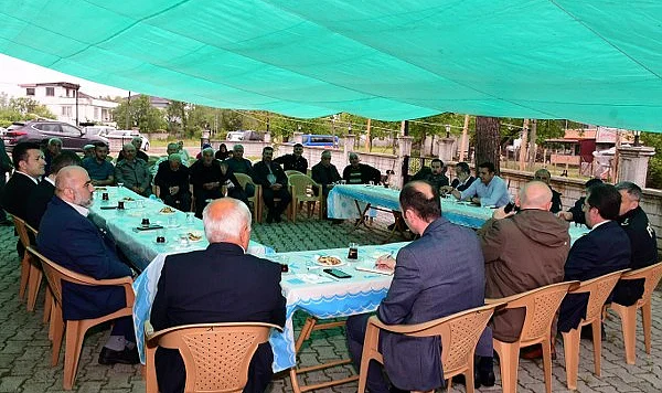 Terme'de Halkla Çözüm Buluşması