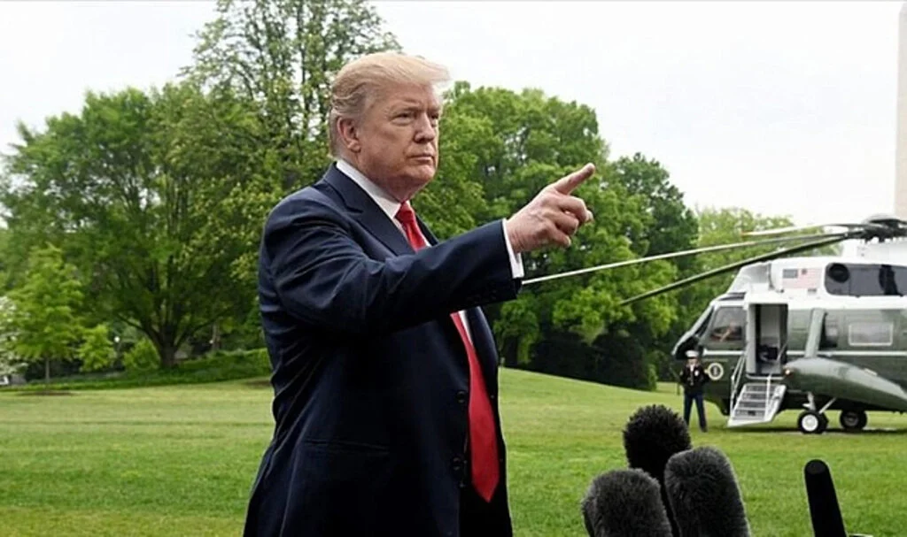 Trump, Pazartesi Putin ve Zelenski ile Görüşecek