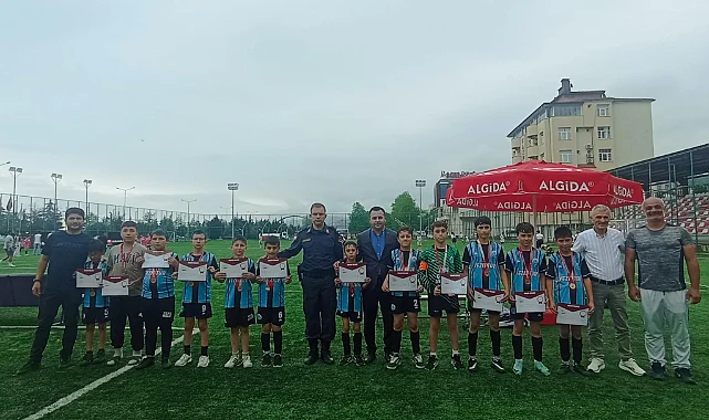 Vezirköprü Firdevs Yılmaz Ortaokulu, Çim Hokeyinde Türkiye Finallerine Yükseldi