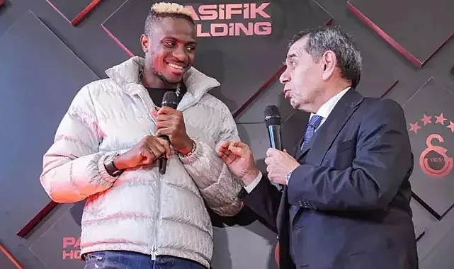 Victor Osimhen, Galatasaray'da Kalacak Mı? Dursun Özbek'ten Transfer Açıklaması
