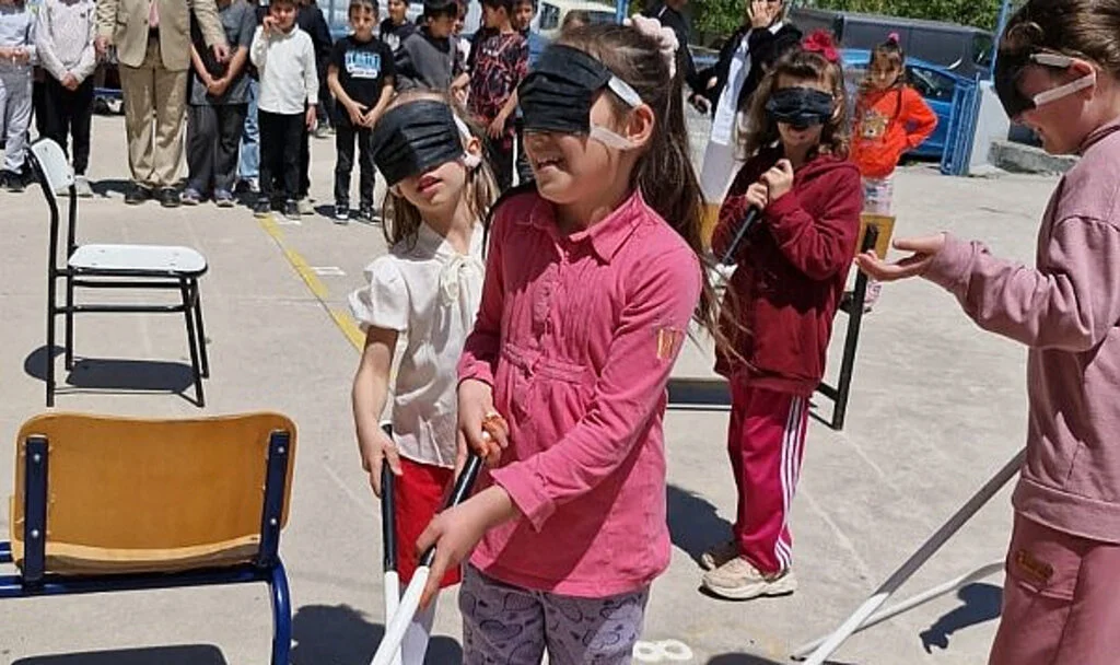 Yakakent'te Öğrenciler Engelli Bireylerle Empati Kurdu