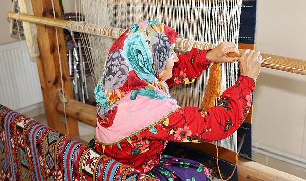 600 Yıllık Dokuma Geleneği Samsun'da Kadın Eliyle Yaşatılıyor