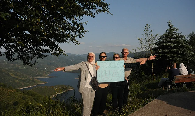 Ayvacık, Bayramda Turist Akınına Uğruyor