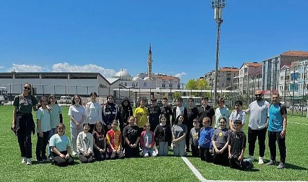 Bafralı Öğrenciler Sporla Avrupa’ya Açıldı