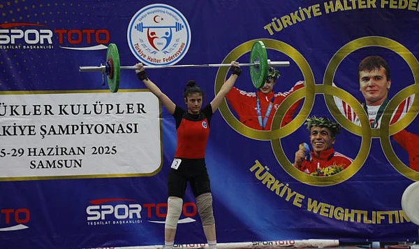 Büyükler Kulüpler Türkiye Halter Şampiyonası, Samsun'da Başladı