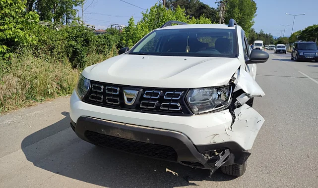 Çarşamba’da Trafik Kazası: Gençler Yaralandı