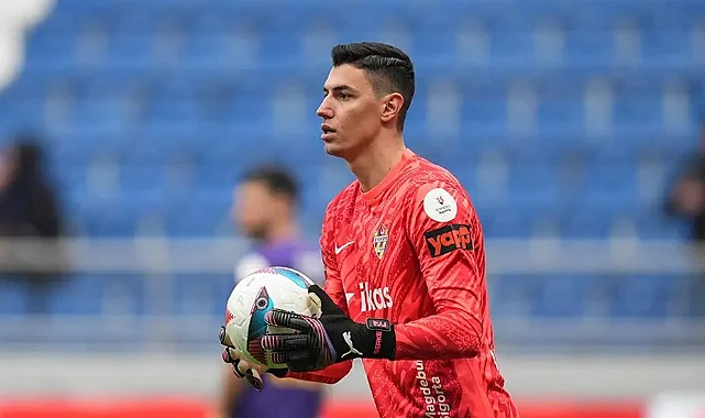 Eyüpspor’dan Berke Özer Kararı