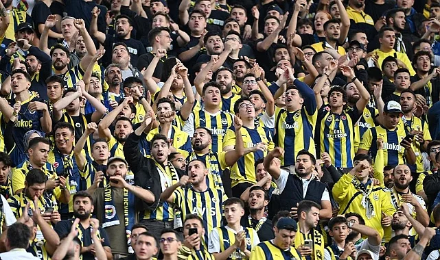 Fenerbahçe'de Kombine Şoku: Fiyatlar Belli Oldu!