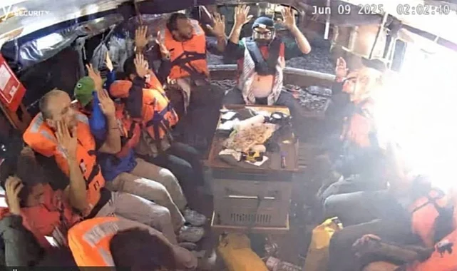 İsrail, Gazze'ye Yardım Götüren Madleen'e El Koydu