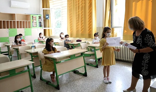 Karne Günü Geldi! 2024-2025 Eğitim Öğretim Yılı Bugün Sona Erdi