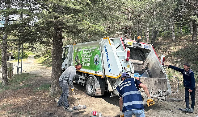 Ladik’te Piknik Alanlarında Temizlik Mesaisi: Temiz Tutalım, Geleceğe Bırakalım