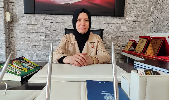 Salıpazarı'nın İlk Kadın Muhtarı Görevine Başladı