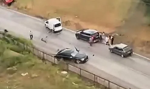 Samsun’da İki Otomobil Çarpıştı: 5 Kişi Yaralandı
