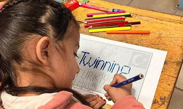 Samsun'da Köy Okulundan Uluslararası eTwinning Başarısı