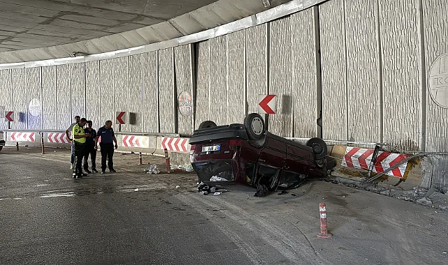 Samsun’da Otomobil Devrildi: 5 Genç Yaralandı