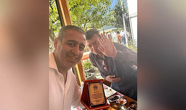 Samsun'da Tayini Çıkan Öğretmenlere Duygusal Veda