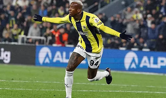 Talisca'dan Sürpriz Teklife Ret: Fenerbahçe'de Kalmak İstiyorum