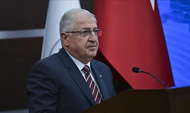 Türk Bayraklı Gemilere Hürmüz Alarmı! Bakan Güler Sınırda, Alarm Seviyesi Zirvede