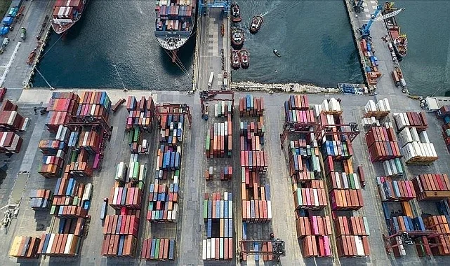 Türkiye ile D-8 Arasında 126,6 Milyar Dolarlık Ticaret