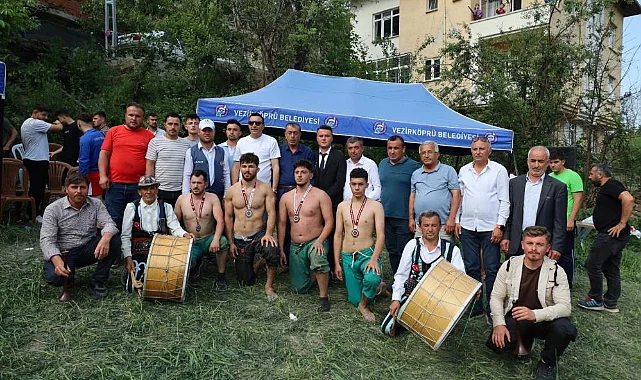 Vezirköprü’de 600 Yıllık Güreş Geleneği Düğünle Yaşatıldı
