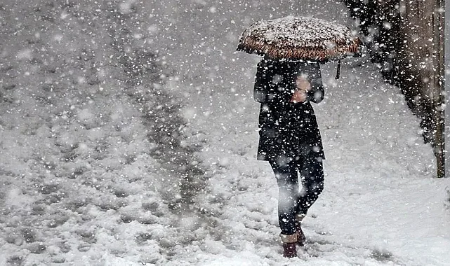 Yaz Ortasında Kar Şoku! Karadeniz ve Doğu Anadolu'ya Uyarı Verildi...
