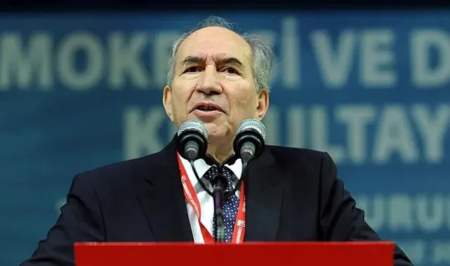 Altan Öymen Hastaneye Kaldırıldı! Entübe Edildi