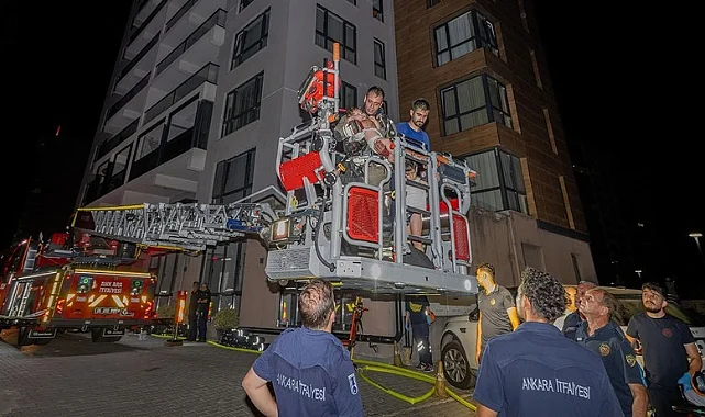 Ankara’da 26 Katlı Binada Yangın: 1’i Bebek 3 Kişi Hayatını Kaybetti