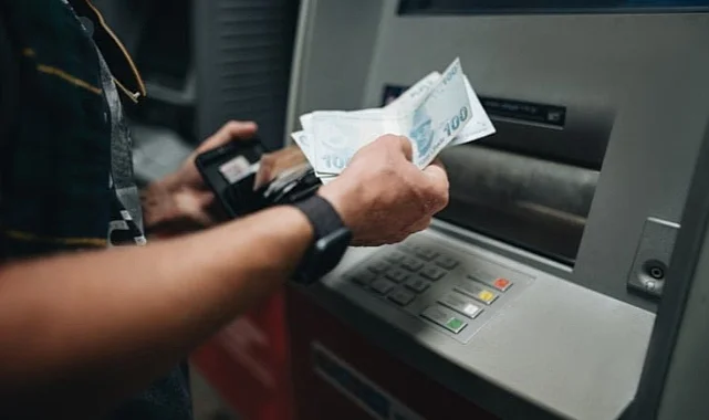 Atm’ye Para Yatırma Limitleri Güncellendi: Yeni Sınırlar Açıklandı