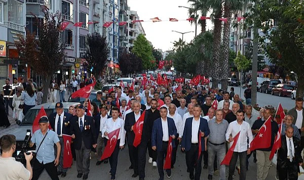 Bafra Halkı Demokrasi İçin Yürüdü: 15 Temmuz Unutulmadı!