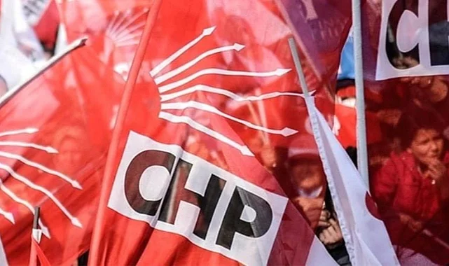CHP’de İki Meclis Üyesinin İstifasına Sert Tepki