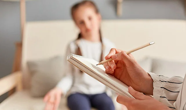 Çocuğunuzun Psikolojik Sorun Yaşadığını Gösteren 10 Belirti