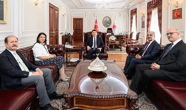DEM Parti Heyeti Adalet Bakanı Tunç ile Görüştü