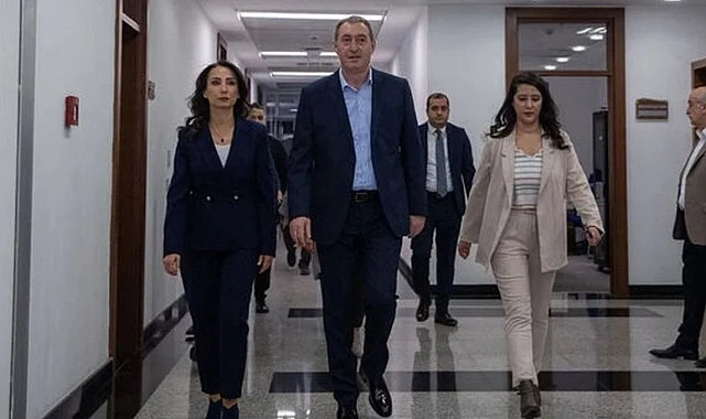 Dem Parti Liderler Turuna Çıkıyor: Gözler Siyasi Temaslarda
