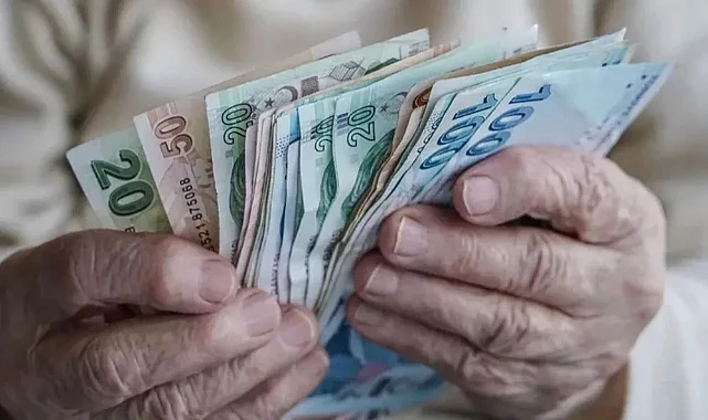 Emeklilerin Beklediği Haber Geldi! Maaş Zammı Netleşti...