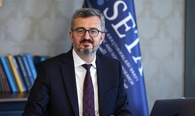 Fahrettin Altun’dan Boşalan Göreve Burhanettin Duran Atandı