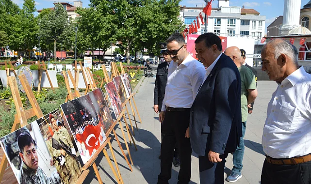 Havza’da Demokrasi Günü Etkinliğinde Anlamlı Sergi