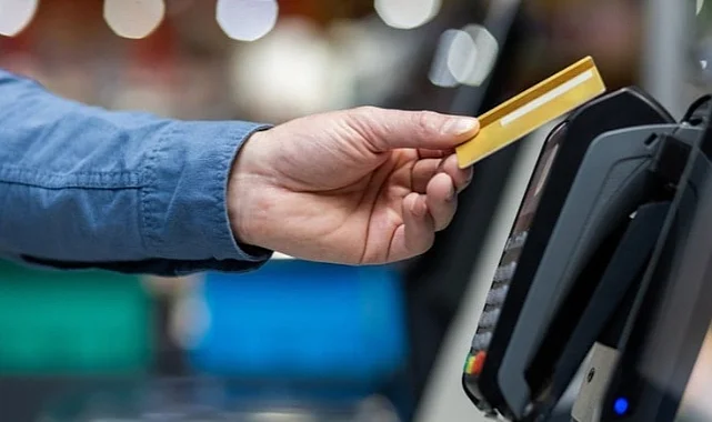 Kredi Kartı Komisyonu Tuzağı! Gizli Ücrete Dur Deyin: Paranızı Geri Alın