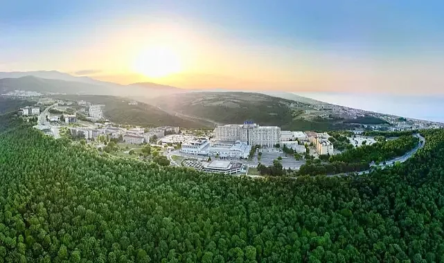 OMÜ 5 Yıl Süreyle Tam Akredite Edildi