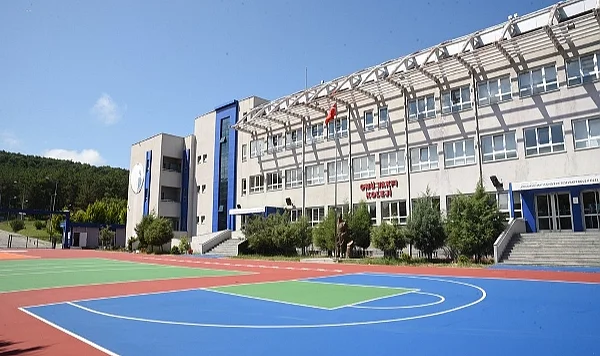 OMÜ Vakfı Koleji'nden Samsun'da Bir İlk