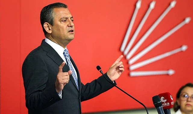 Özgür Özel'den Chp’li Belediyelere Operasyonların Ardından Kritik Çağrı