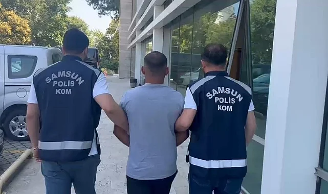 Samsun'da Göçmen Kaçakçısı Sahte Kimlikle Yakalandı