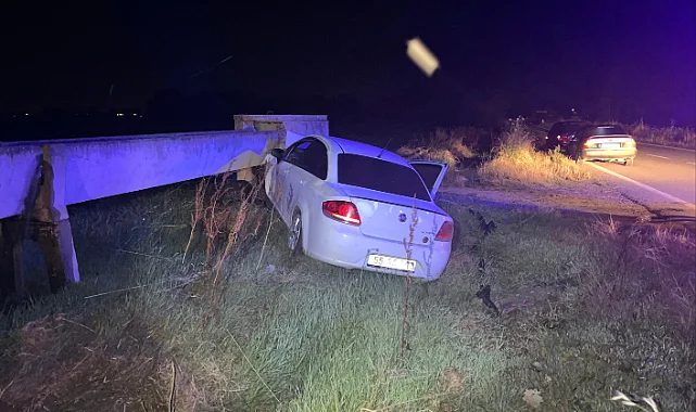 Samsun’da Otomobil Su Kanalına Çarptı: Sürücü Yaralandı