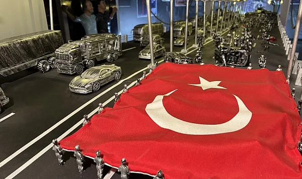 Samsun'da Şehit Erol Sergievi 15 Temmuz'u Unutturmuyor